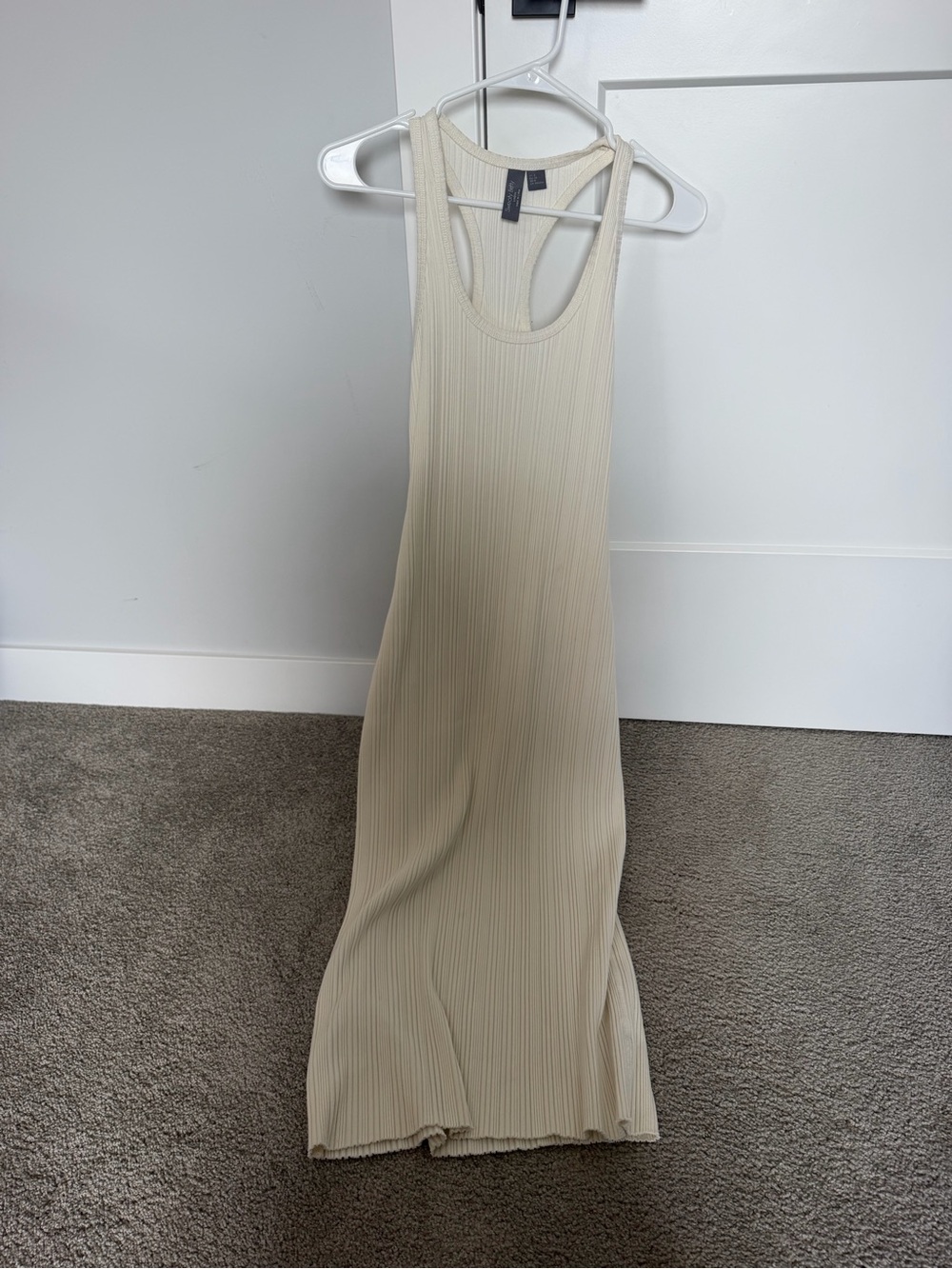 Sweaty Betty Midi Dress. Cream. Small